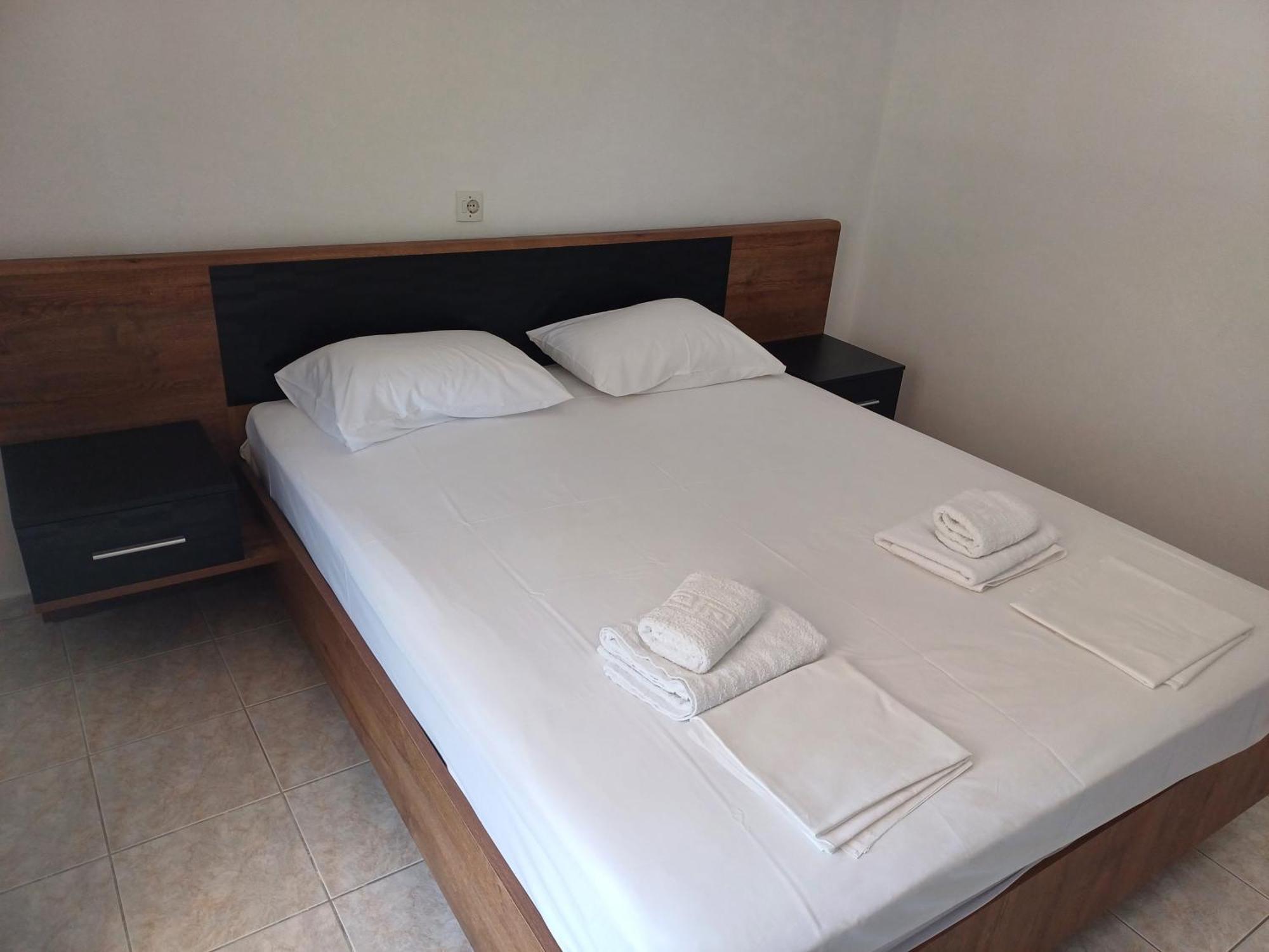 Μαρου Rooms Olympiakí Aktí Eksteriør billede