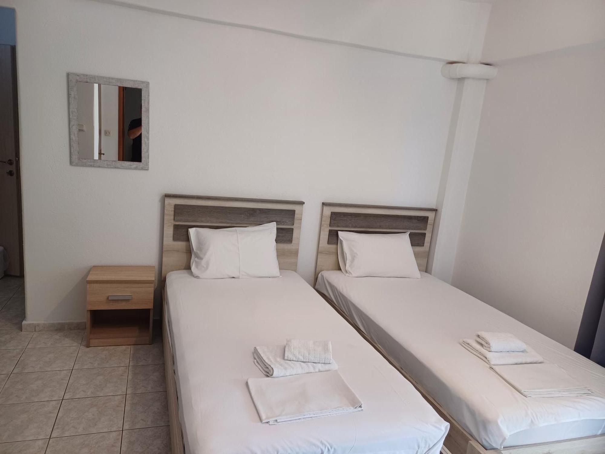 Μαρου Rooms Olympiakí Aktí Eksteriør billede