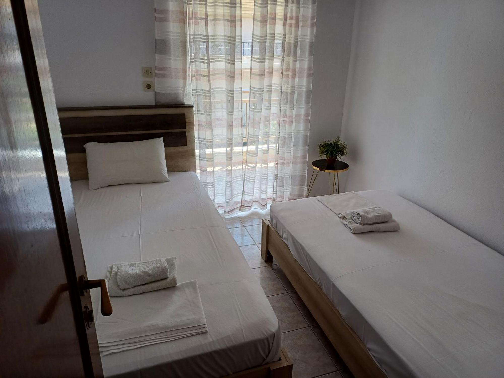 Μαρου Rooms Olympiakí Aktí Eksteriør billede